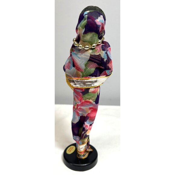 Handcrafted Indian Doll In Floral Saree With Beaded Jewelry & Yellow Purse On St - Picture 4 of 5